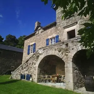 https://domaine-dangel-berg.midi-pyreneeshotels.com